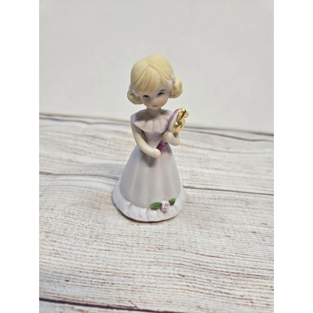 ENESCO Growing Up Birthday Girls Porcelain Figurine Age 5 Blonde Hair‎ Tag box